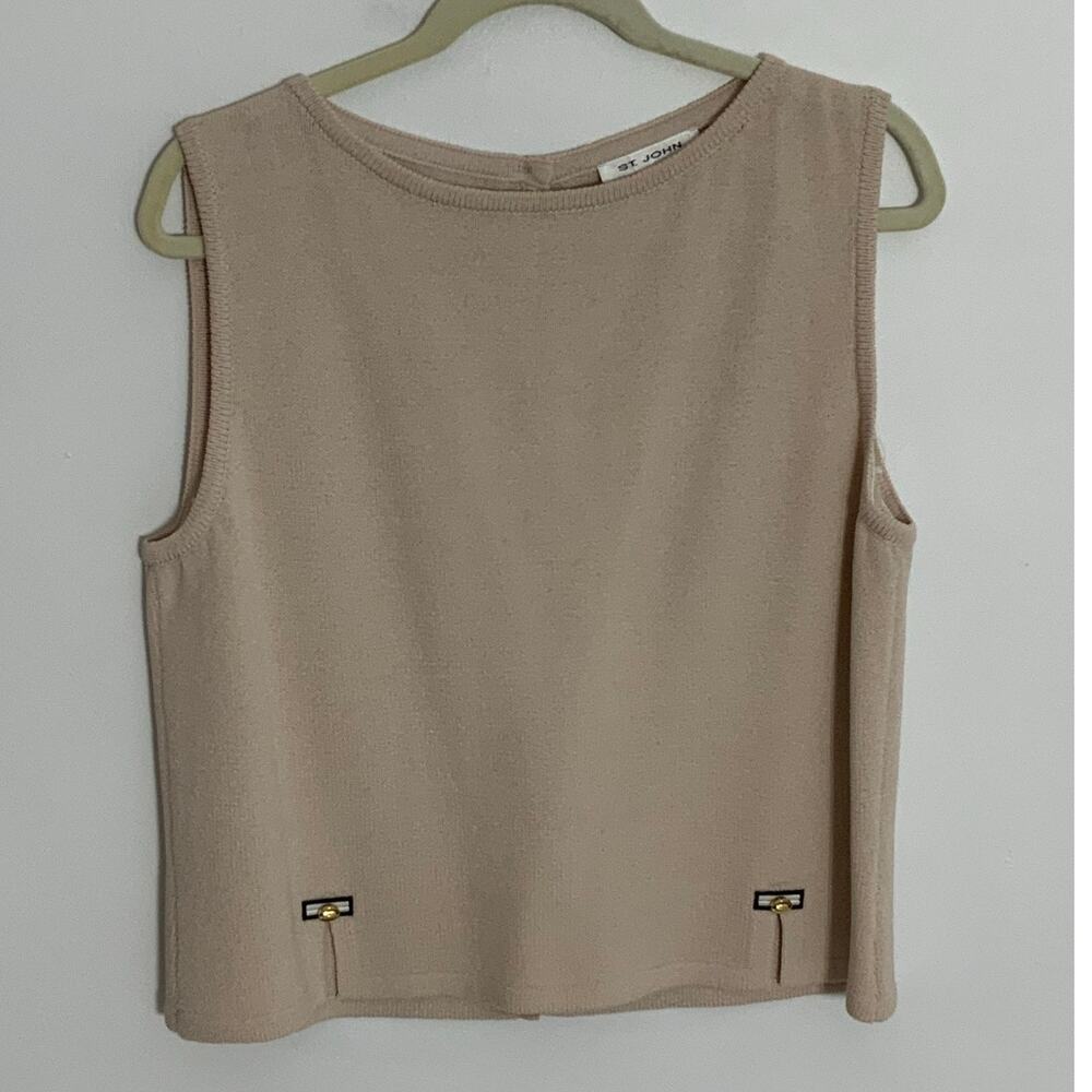 St. John Women's beige Button Back knit blouse size 14